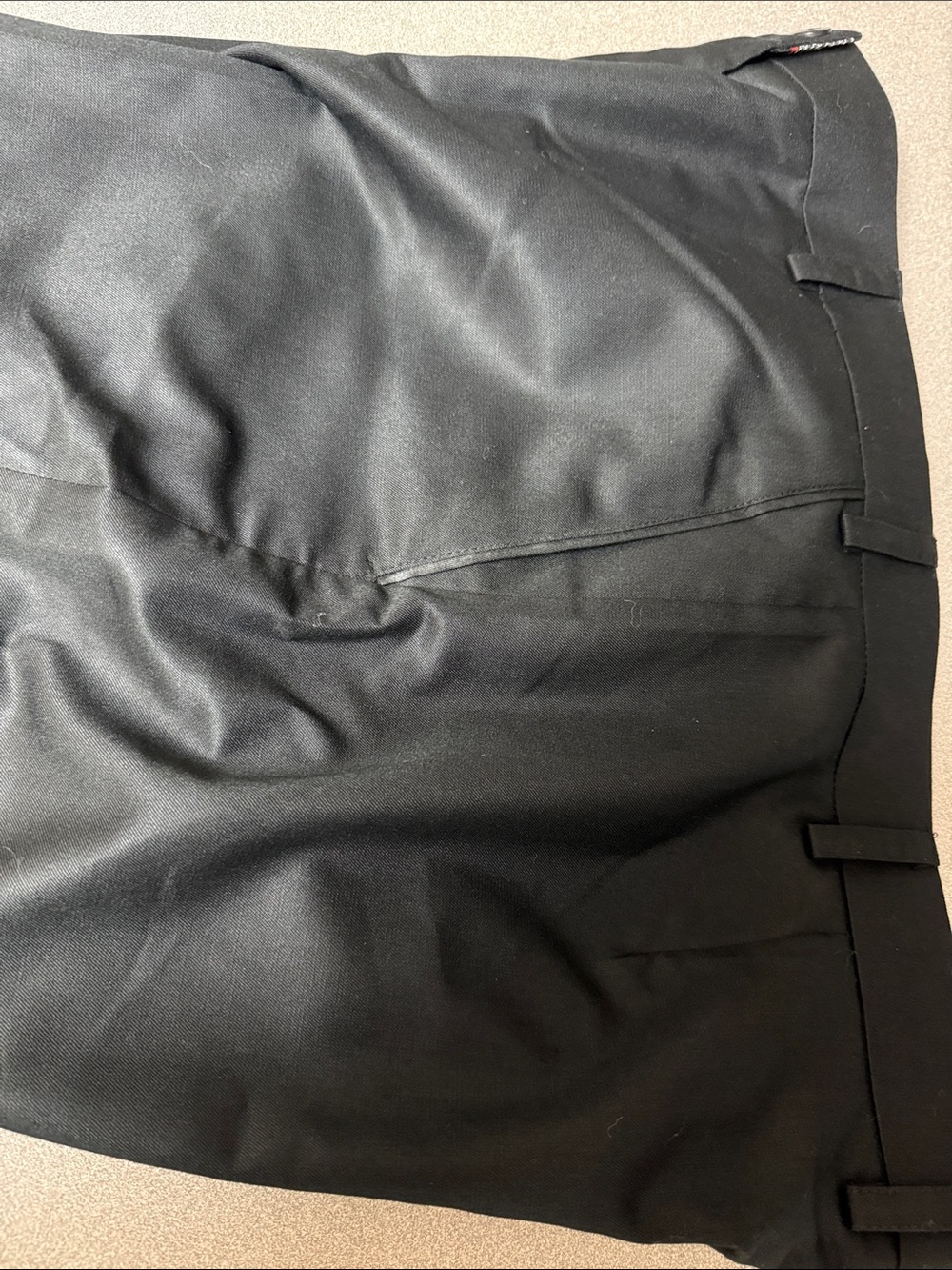 Suit - Picture 3 of 5